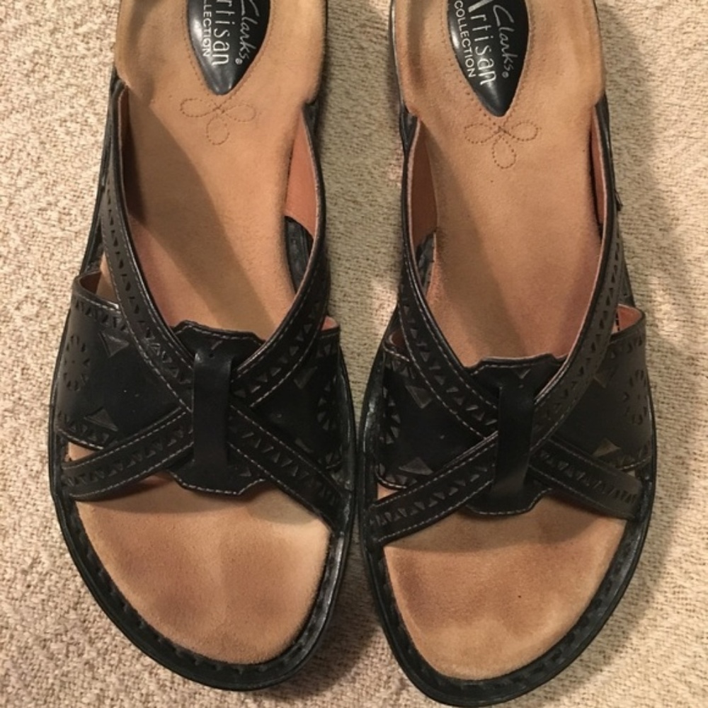 Clarks "Firefly" black sandal, sz. 9